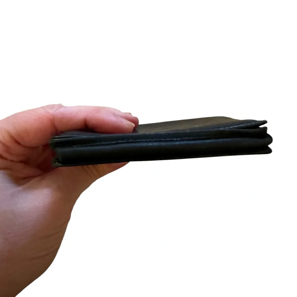Fossil Black Leather Bifold ID Holder Card Wallet 3”x4” Unisex Travel Minimalist